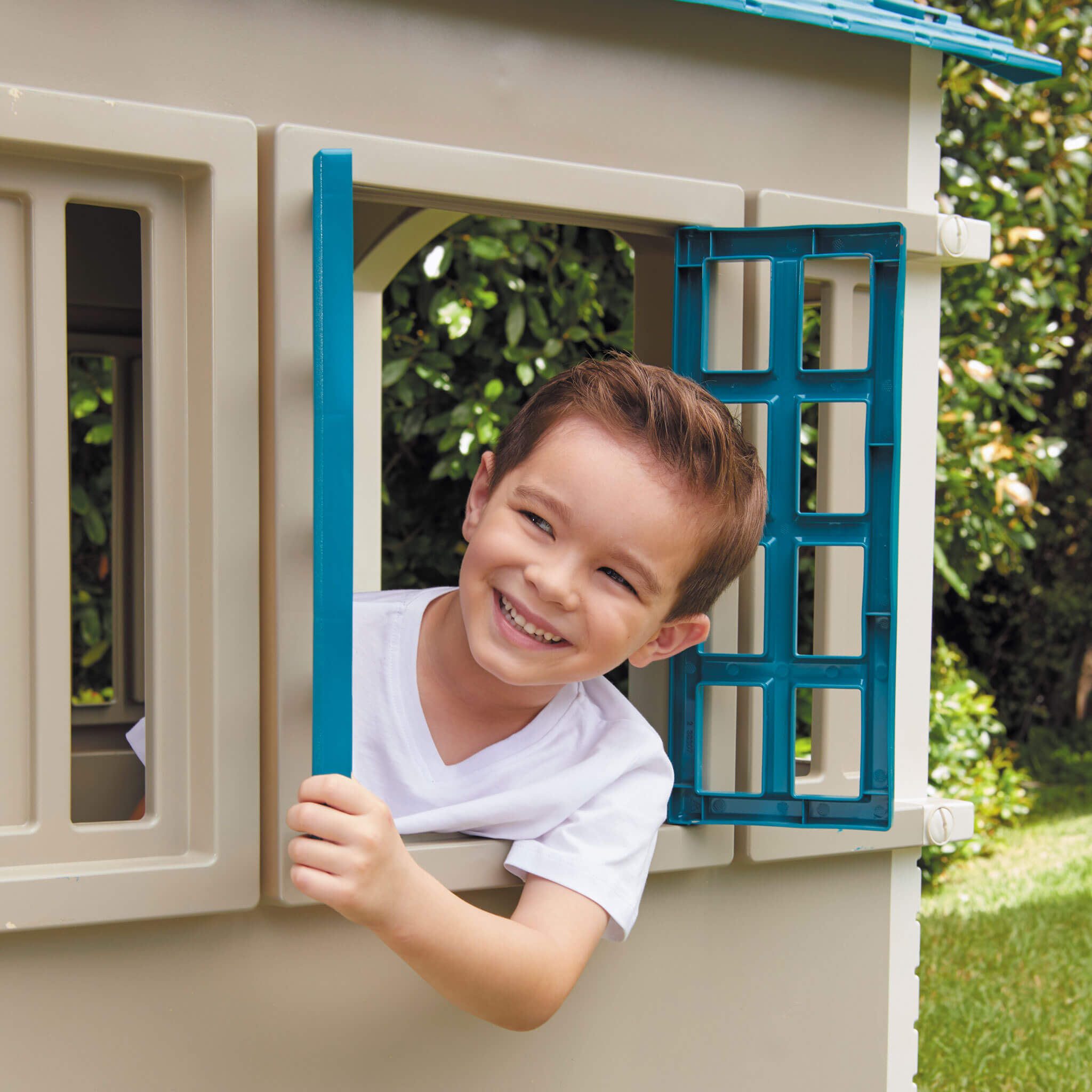 Cape Cottage Playhouse? - Blue - Image 4
