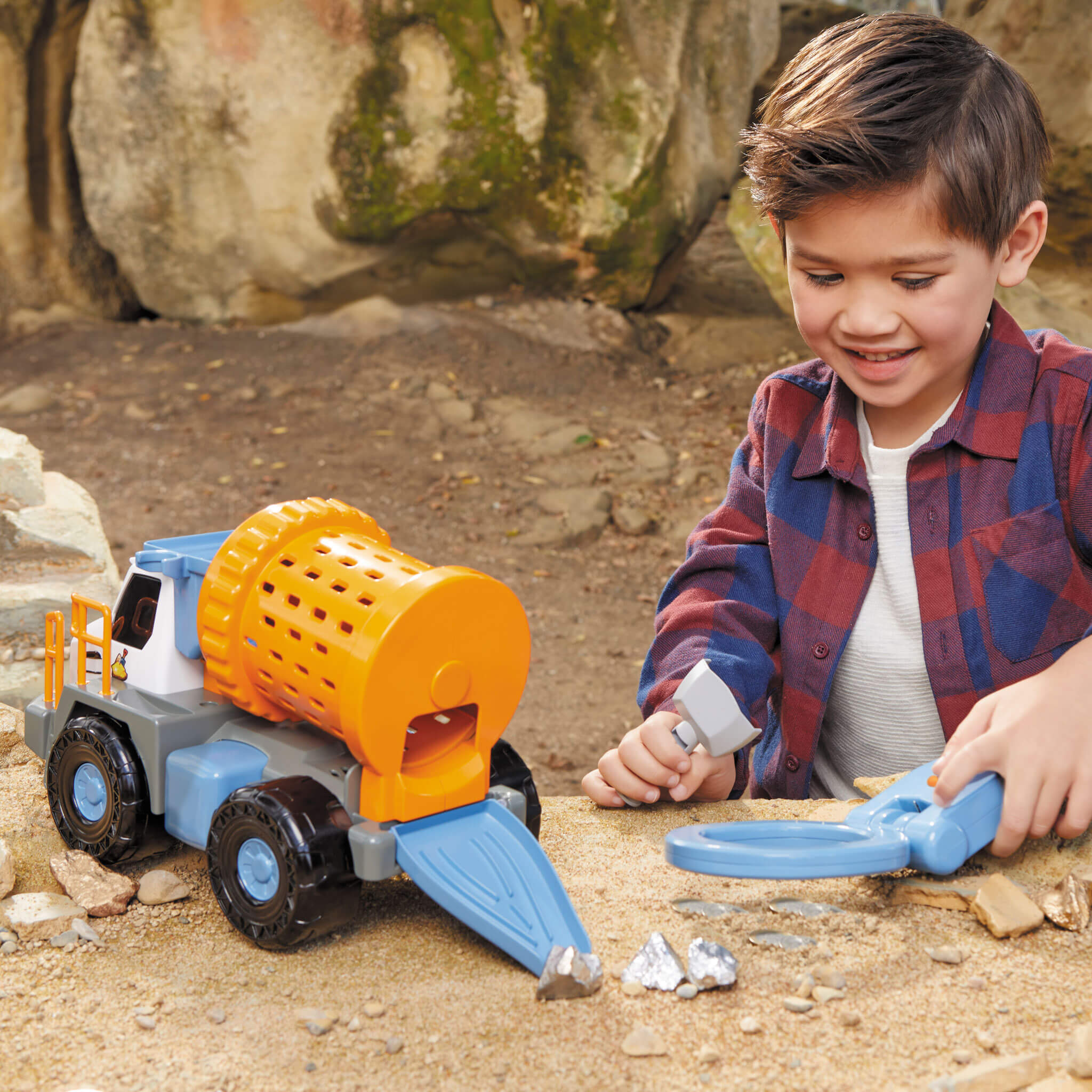 Big Adventures? Metal Detector Mining Truck - Image 3