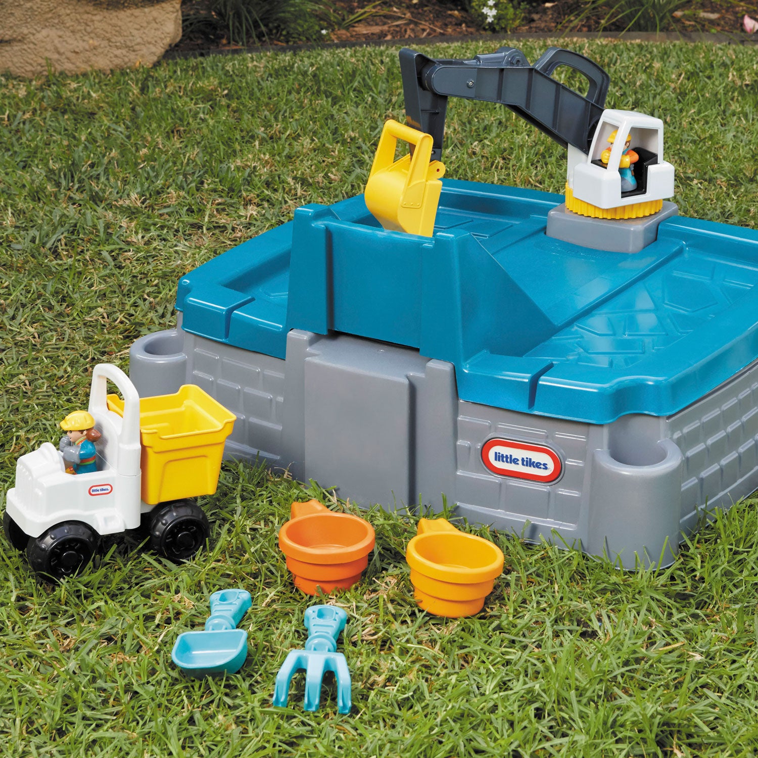 Dirt Diggers? Excavator Sandbox - Image 3